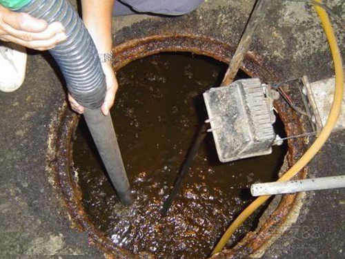 泸水隔油池清理