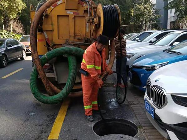 泸水排污管道清淤